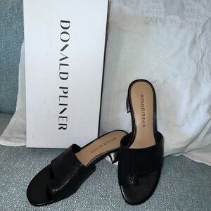 Donald Pliner Black Sandals